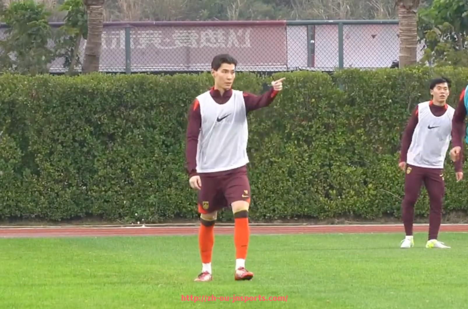 JN江南体育-2024-2025赛季法甲赛季技术特点及创新应用详尽解析